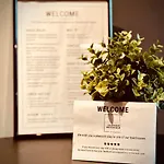 Stadthaus Serviced - Stadthaus Heiner Apartman