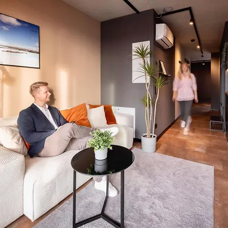 Stadthaus Serviced - Stadthaus Heiner Apartman